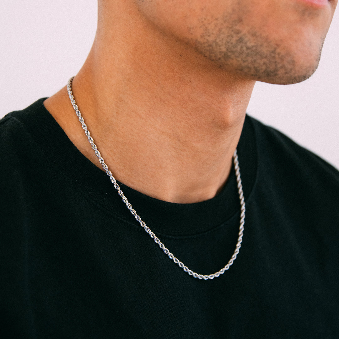 Model wearing mens 3mm silver rope chain necklace